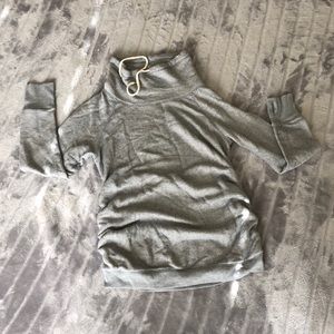 Maternity sweatshirt